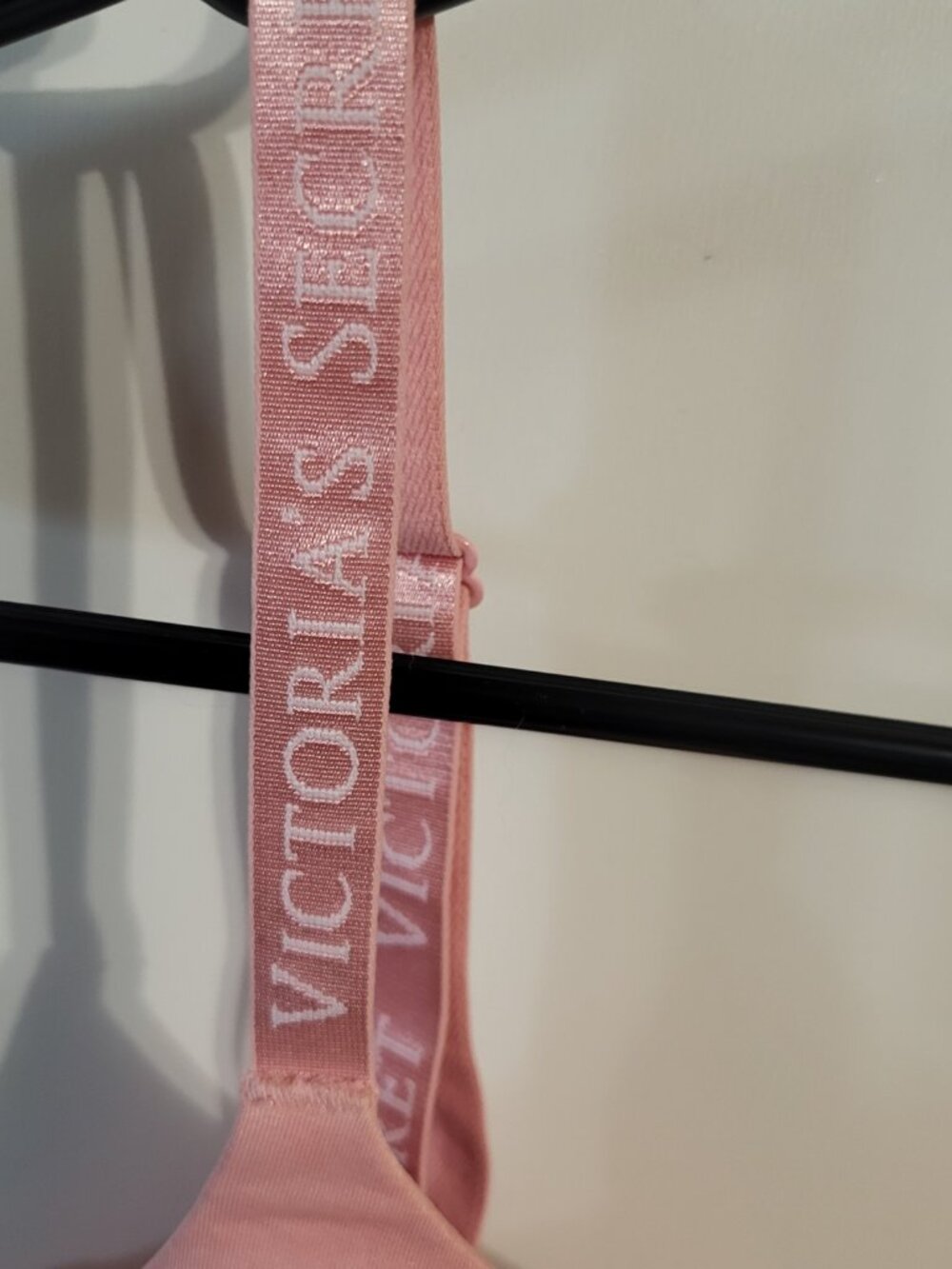 VICTORIAS SECRET PINK DEMI BRA SIZE 38D - Picture 2 of 5